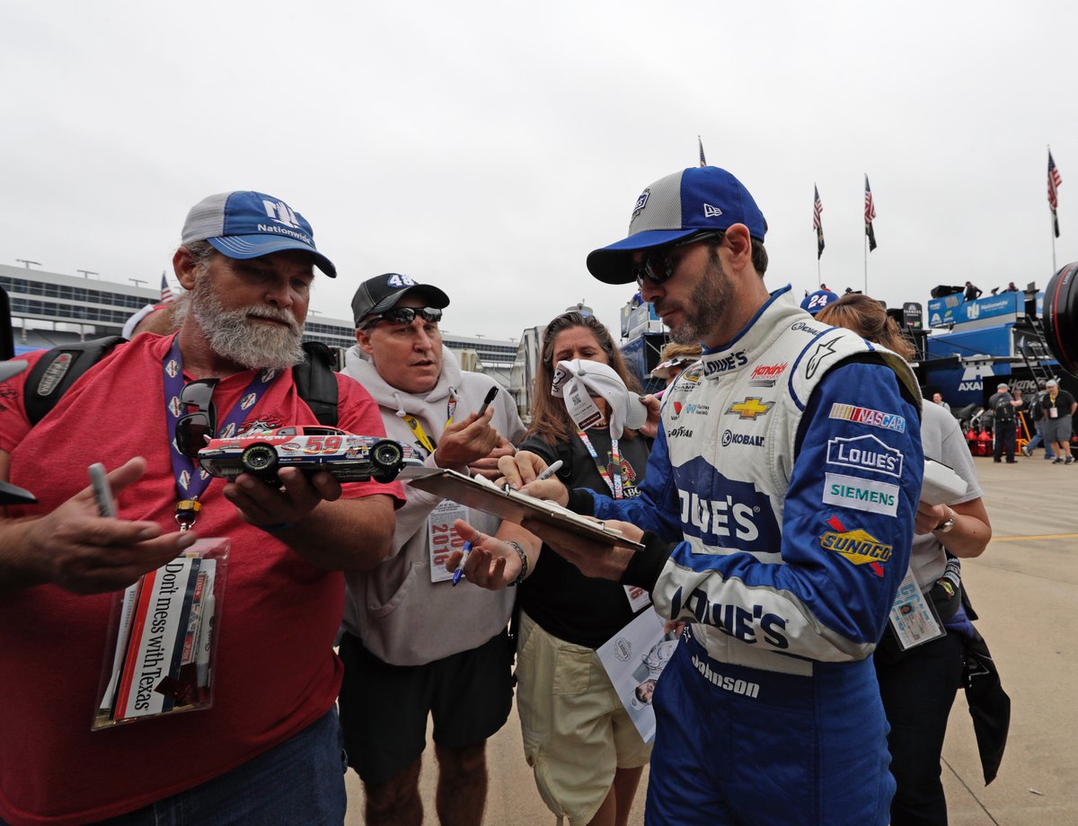 allyracing's tweet photo. .@JimmieJohnson's Track Career @TXMotorSpeedway:

26 starts
6 wins
1 pole position
14 top-five finishes
20 top-10 finishes
1,023 laps led https://t.co/4ZpFpwEMHB