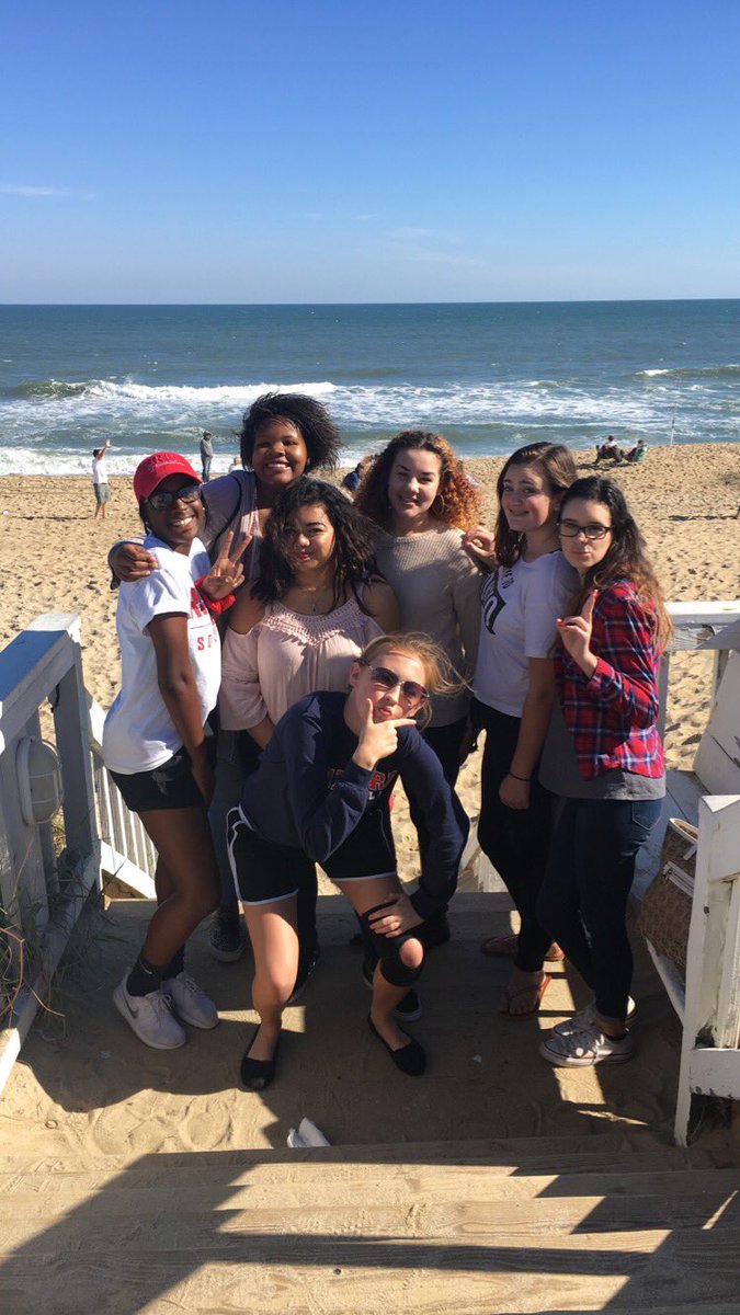 xoxopbxo's tweet image. #fallweekend 🙂🌊☀️