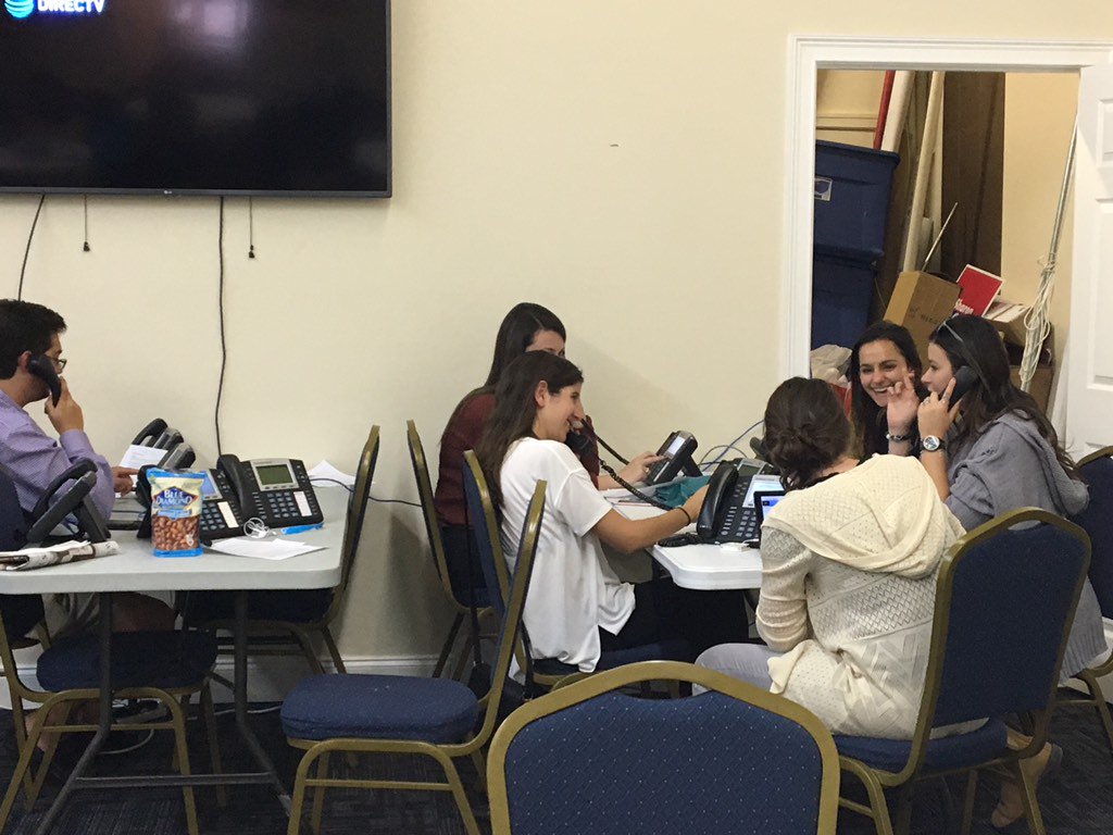 JohnnyIsakson's tweet photo. #TeamIsakson in action! Thank you @MorehouseRepubs and @UGAIPAC 48 for making calls to #GOTV this weekend. https://t.co/SBe2MuKlja