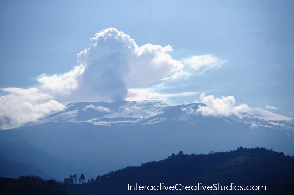 IcstudiosDesign's tweet photo. #photography #clouds #design #graphicdesign #interactivecreativestudios https://t.co/fC3Xka7AtM