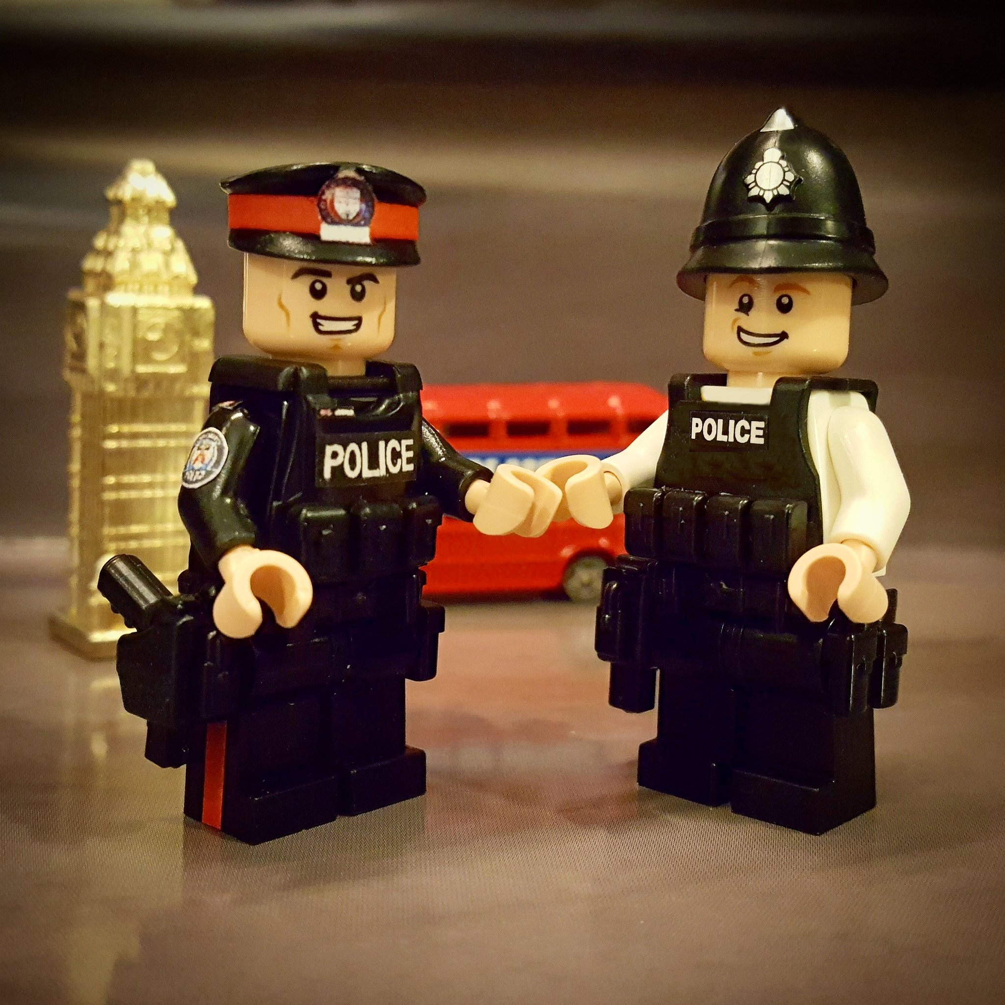 lego bobby police
