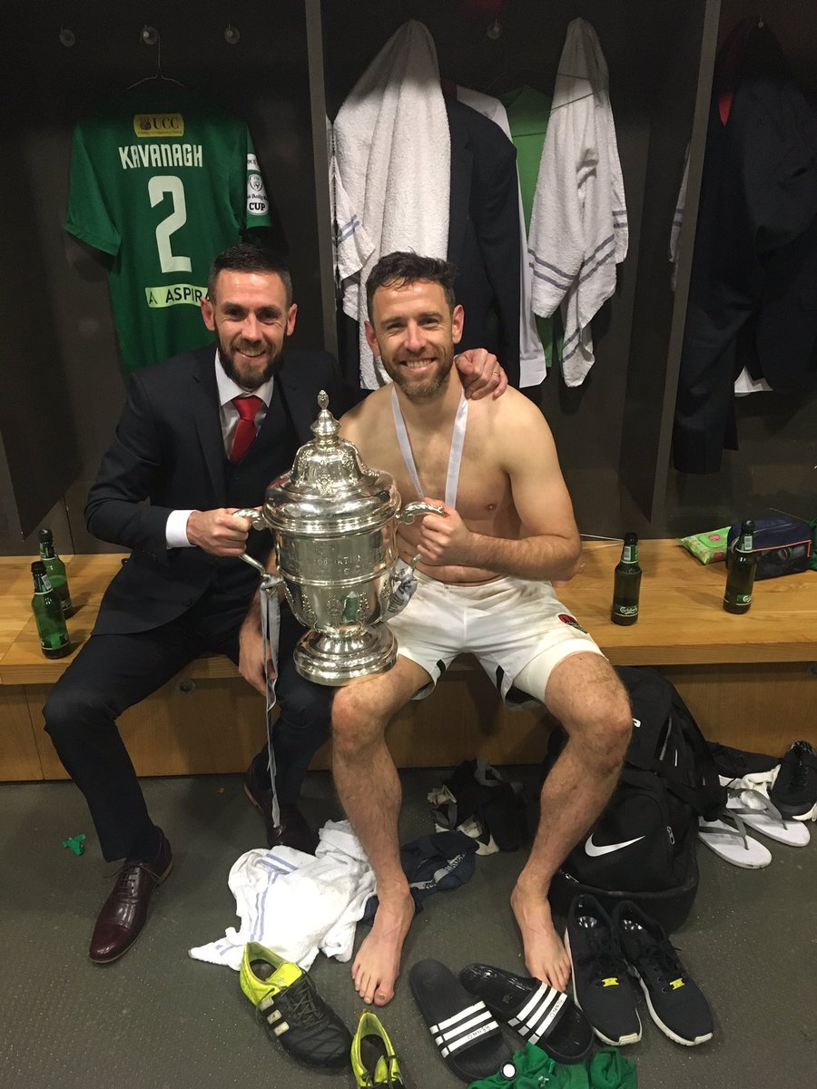 AlanBennettFAI's tweet photo. Happy men!! https://t.co/mw4FlxLpNQ