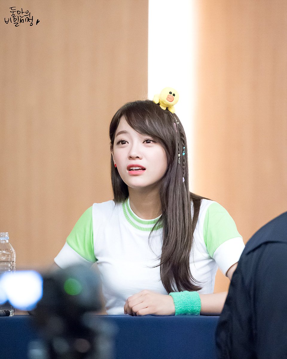 bukanqtp's tweet photo. RT Secret_Sejeong: [161106 I.O.I 홍대 팬싸인회(1)]
오늘 보고
내일 본다해도 자꾸자꾸��하꾸 보고싶어~!! ★
#김세정 #세정 #Sejeong #ioi https://t.co/FVPKSxTd9H
