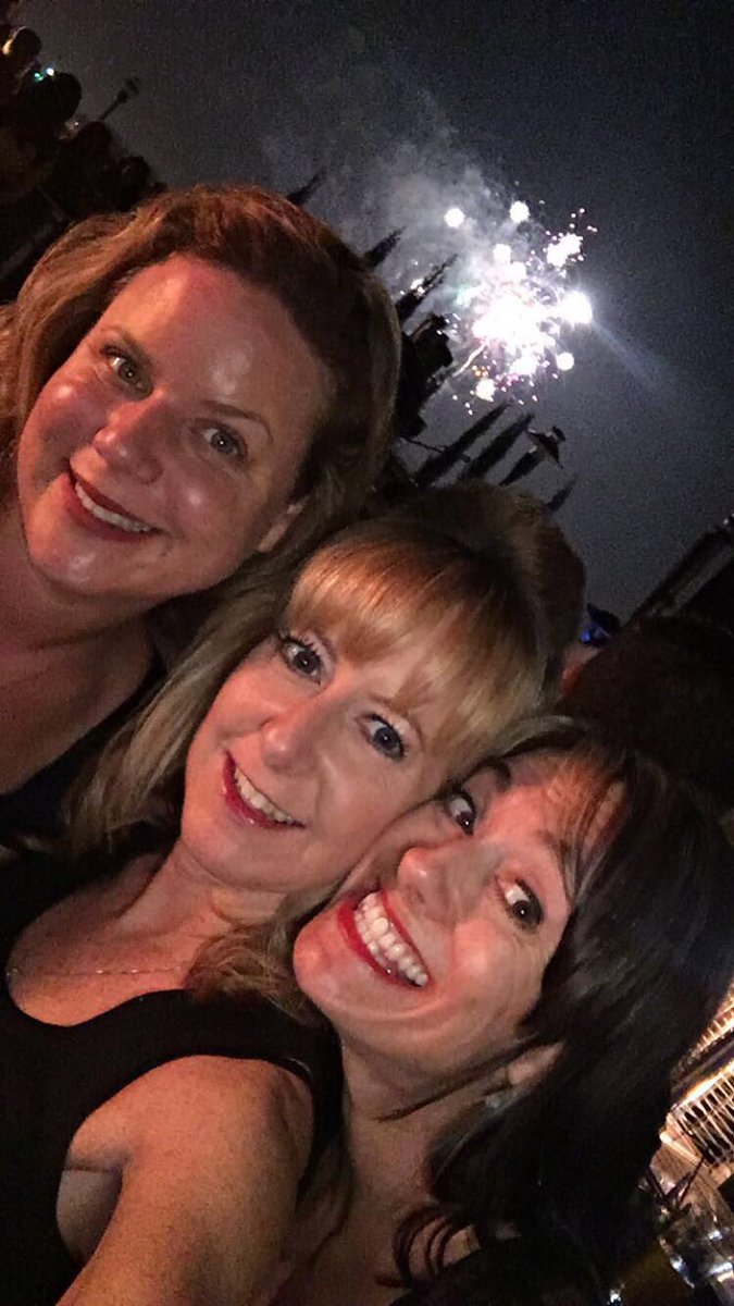 ShariBerryOC73's tweet photo. Me and my girls on the rooftop of The Fifth dancing al fresco to #TheReflexx with a view of Disneyland fireworks 💥 good times, great venue https://t.co/fJSO8cmjhX