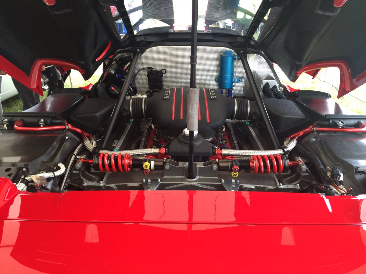 mawSupercars's tweet photo. Worlds only Road Legal FXX #Ferrari #FerrariFXX #FerrariEnzo #LaFerrari @Ferrari @ScuderiaFerrari #Carsofcheshire #supercars #cars https://t.co/25QpajXHKF