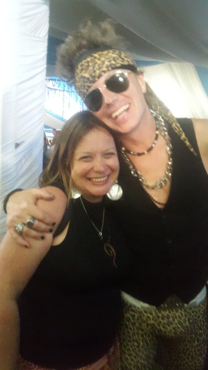 pottingshed2's tweet photo. Thanks 4 invite to #beirfes @Charms1111  @wsprojects. Great fun #rockerfellas https://t.co/4dUreu5Tj0