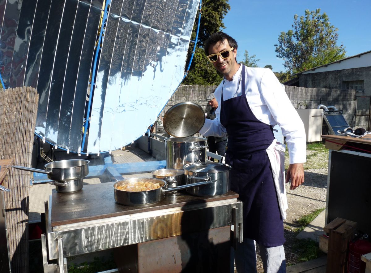 laprovence's tweet image. #Aubagne : le restaurant solaire lance son expérimentation sur.laprovence.com/yj2w-sNge 🌞