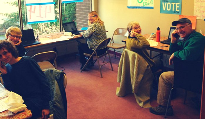 Making calls with the <a href="/ORDems/">Oregon Democrats</a> to #GetOutTheVote! 
Sign up for a shift at dpo.org/gotv