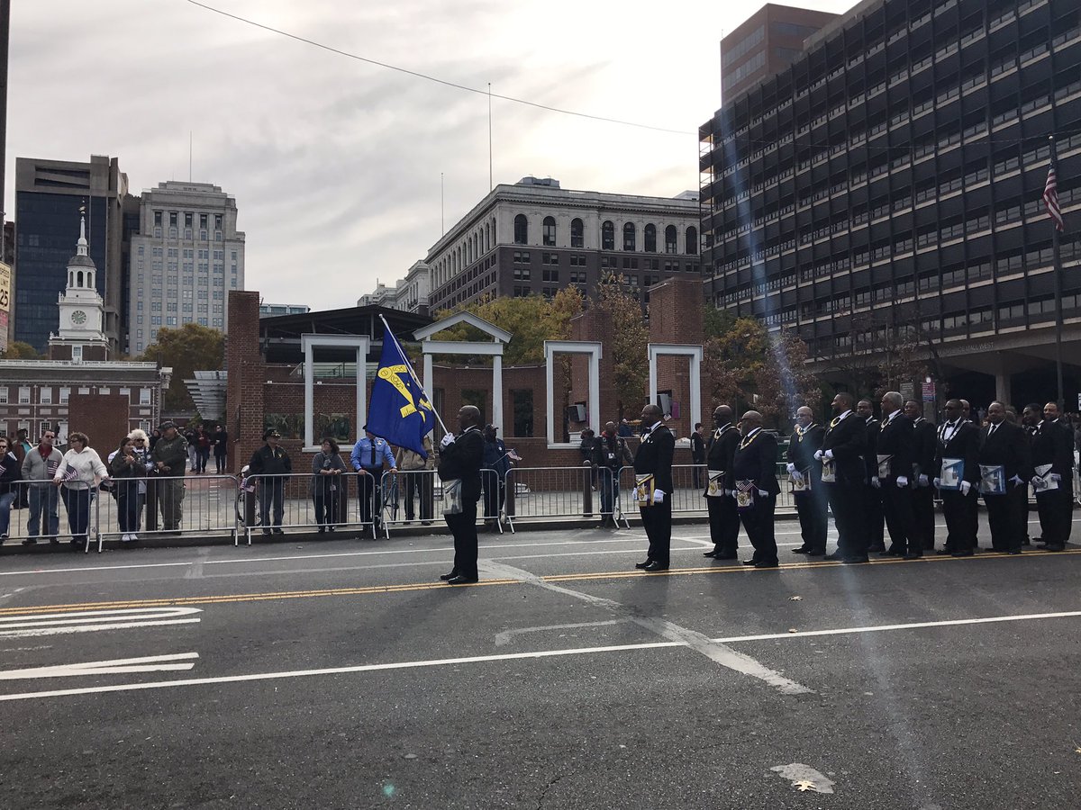 PhillyMDOEvents's tweet image. The Prince Hall Grand Lodge showing support at @phillyvetparade today! #ThankYou