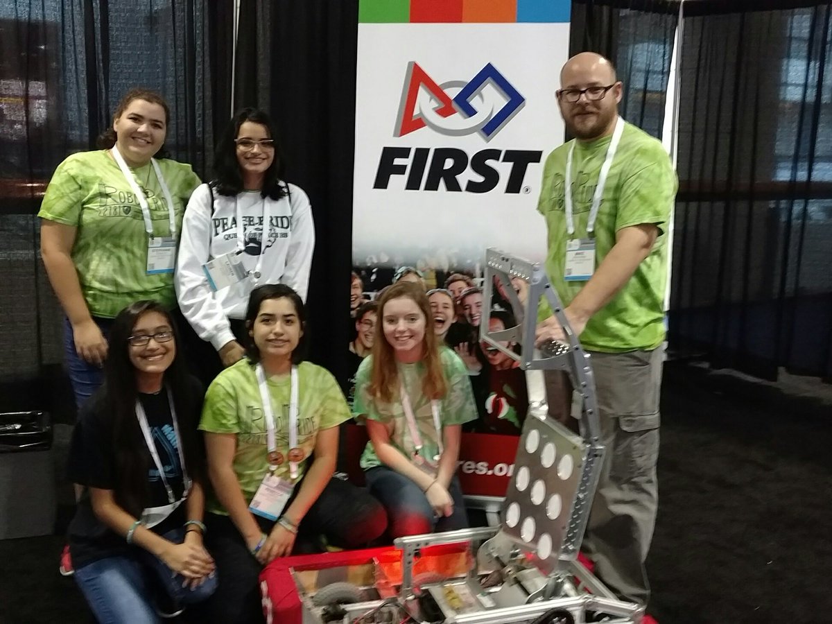 FIRST2781's tweet photo. RoboPride is representing FIRST Robotics at #packexpo2016 #omgrobots https://t.co/YfANqNee6W