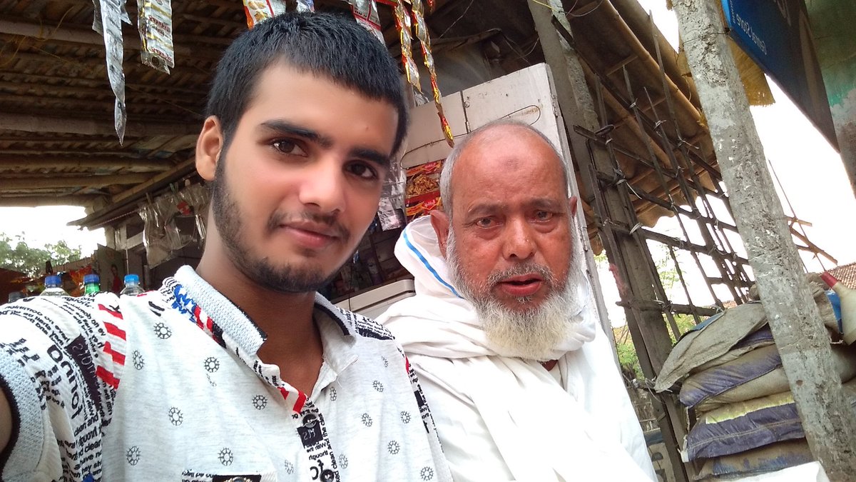 SarfarazAr's tweet photo. At  Village https://t.co/MSwDkIPNo4