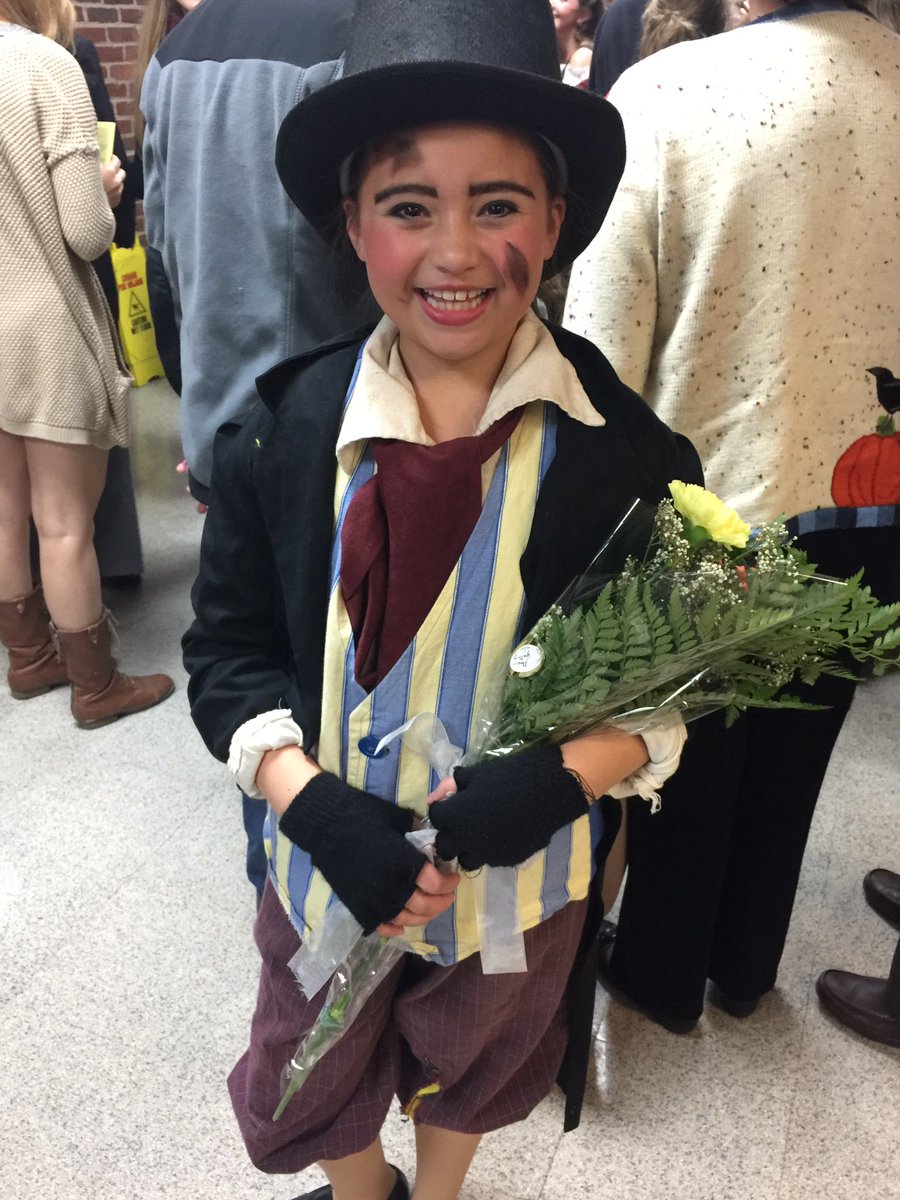 AndrewBuchheit's tweet image. Awesome Performances at The Pied Piper Theater's production of Oliver especially from our Timberwolves and Mr. Runolfson #TimbereolvesROCK