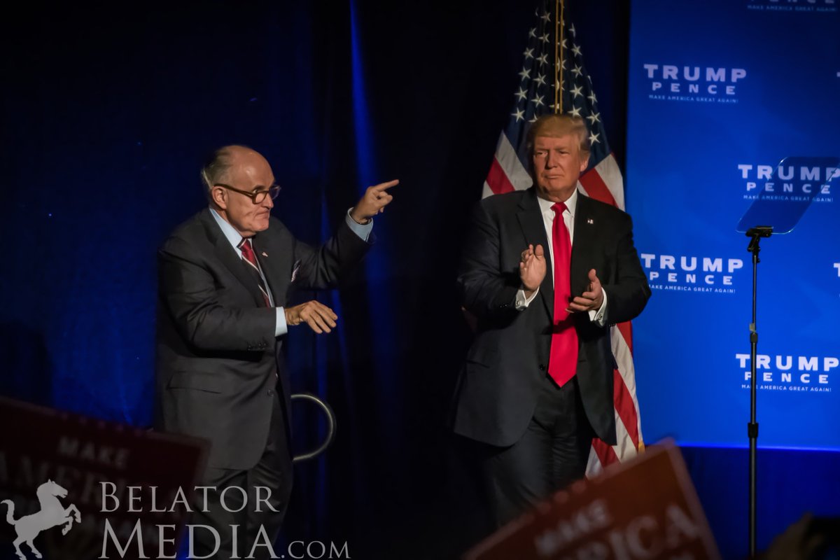 StevenStyles101's tweet photo. #election2016 #pressbox #photography at #donaldtrump rally in #reno #StevenStyles #BelatorMedia #trump #america #USA https://t.co/KZIVxD7w9e https://t.co/0IBnZpIoLa