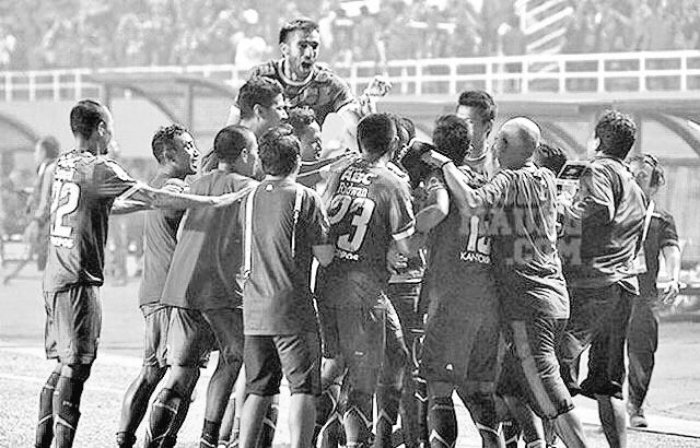 7 November 2014 akan menjadi cerita indah untuk anak cucu kita nanti. #PersibJuara #AkanselaluJuara