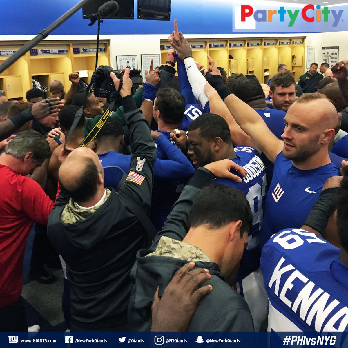 .<a href="/PartyCity/">Party City</a> locker room shot of the #Giants after a great division win over the Eagles! #GiantsPride
