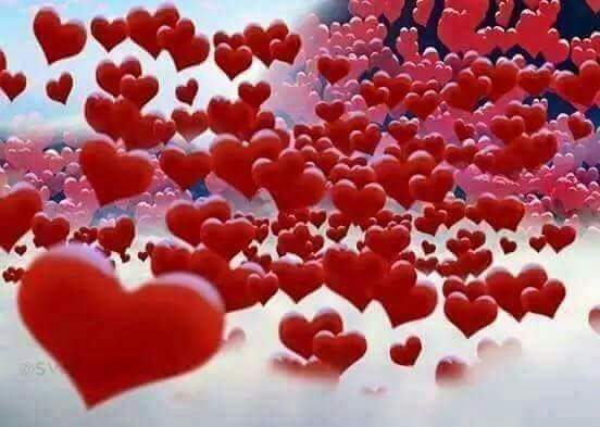 مهما بلغ فينا النضج .. نحن فى الحقيقه
نحتاج إلى حضن.. يحتوى اوجاعنا