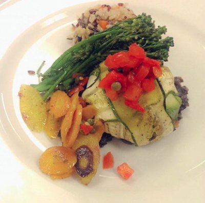 KosherRoute's tweet photo. What a better way to end your weekend by treating yourself to a dinner at Kosher Gourmet!! #catering  https://t.co/FO6MLzLtic https://t.co/4zAld4woNV