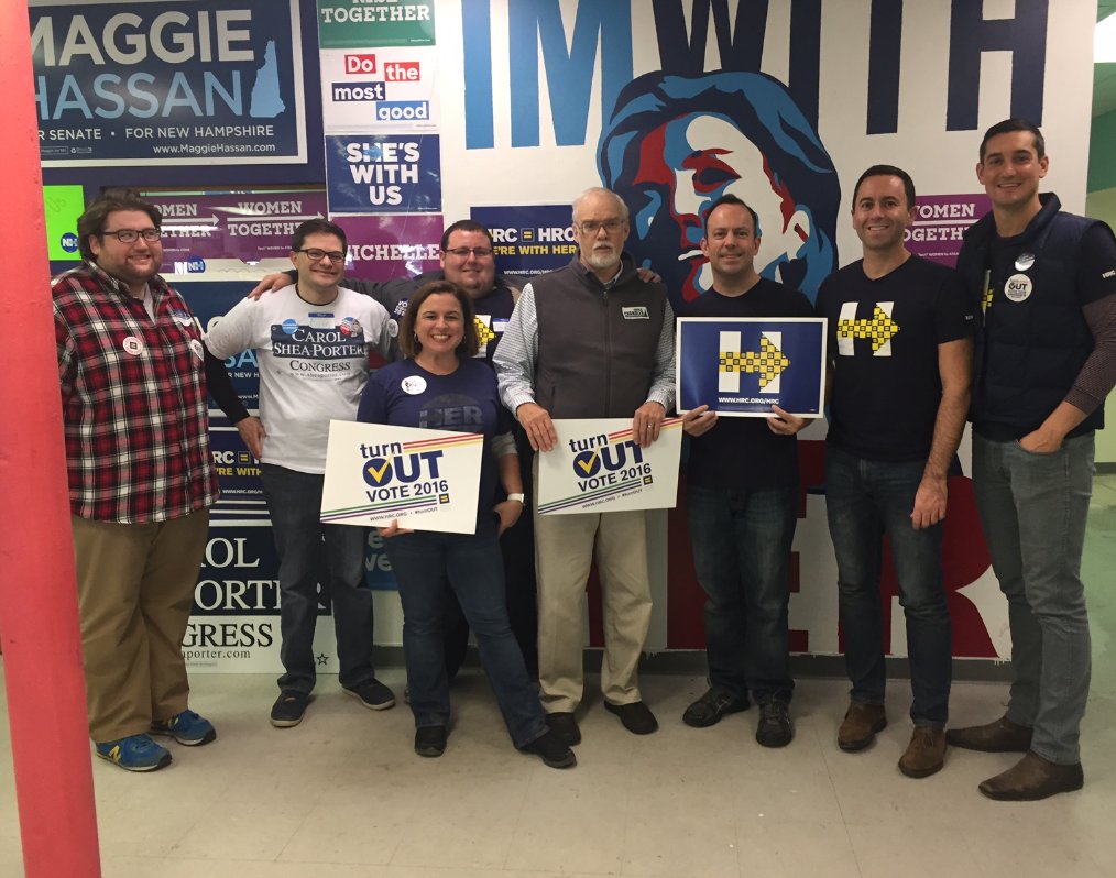 Charlie4NH's tweet photo. Turning out the vote with the @HRC! #nhpolitics https://t.co/5UvaqZwOZW