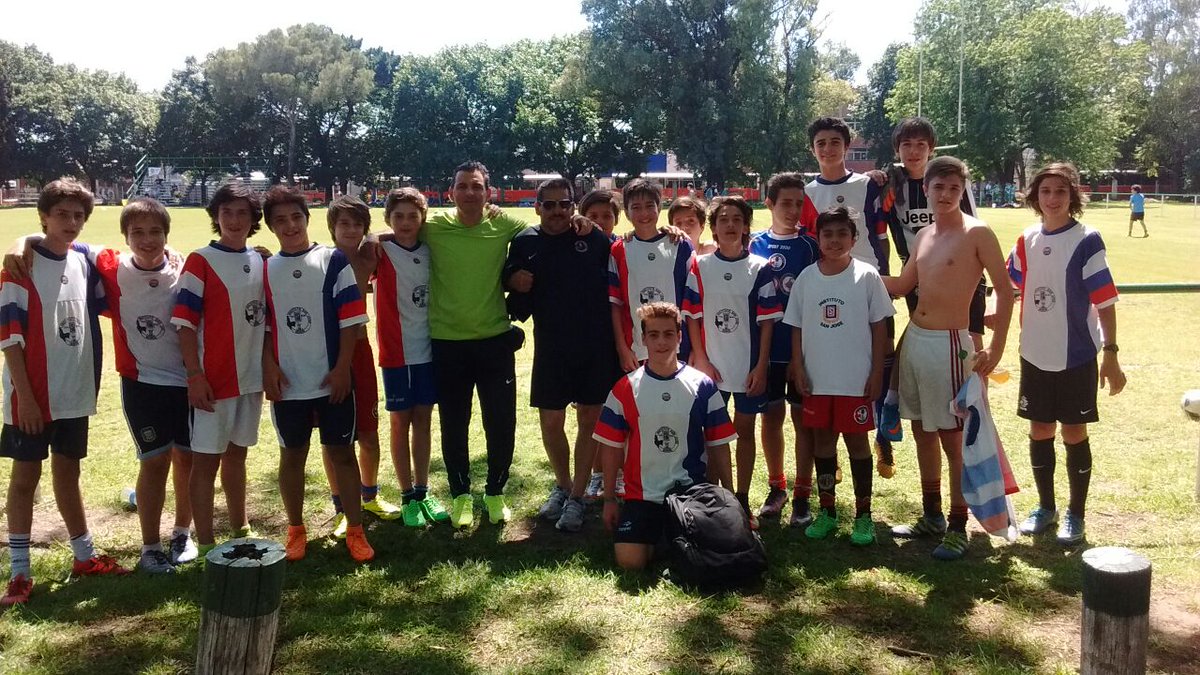 ficdaok's tweet photo. Fiesta Ficda 90 años FICDA. Muchas gracias a todos!!!! https://t.co/bsDY98NCVM