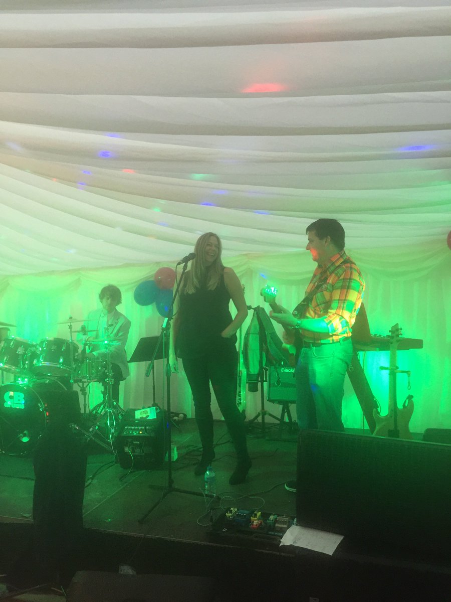 StrictlyDan1's tweet photo. Party On The Drive.
Great charity night https://t.co/a3YoP9TiBc