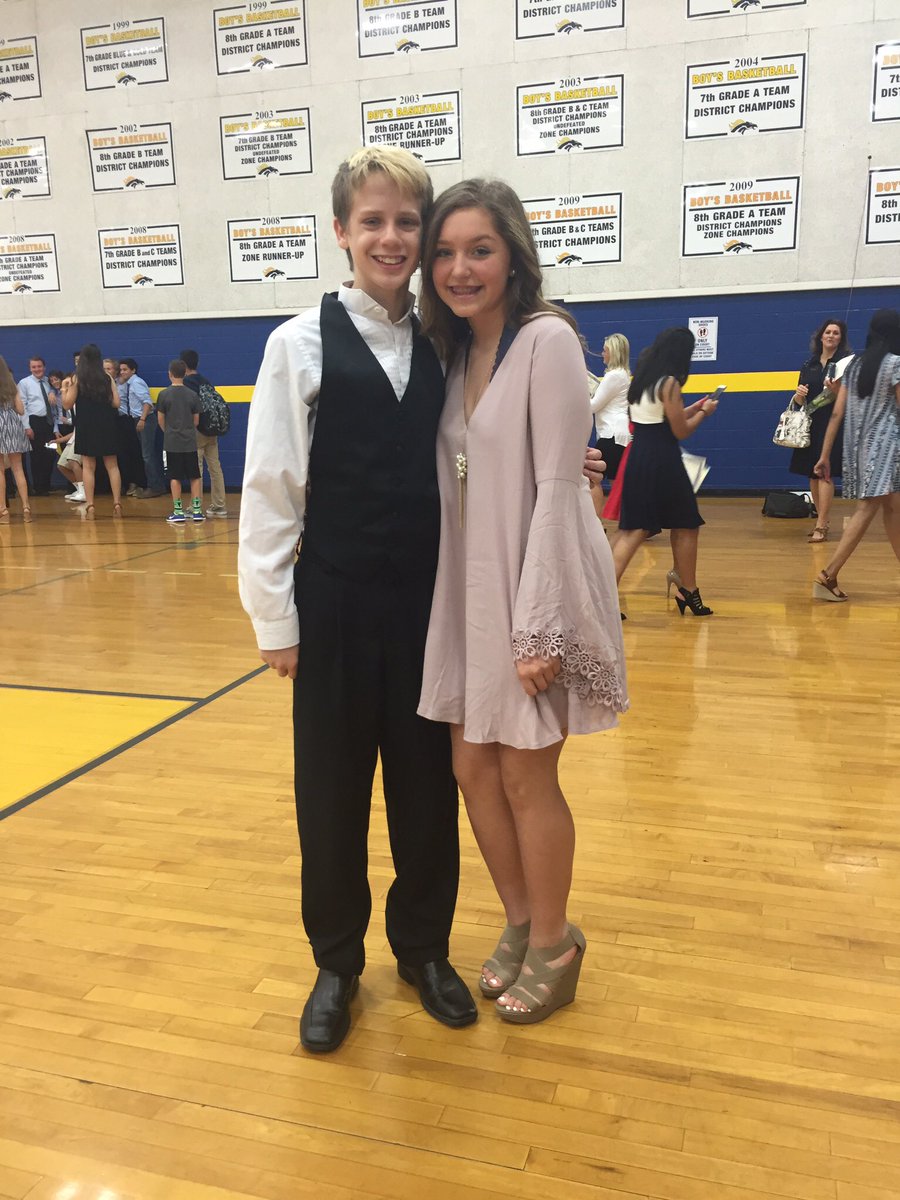 kaileymadison_'s tweet photo. happy birthday to bkari20 much love❤️❤️ #ripskunk @brandonkari20 https://t.co/9lQANrjxfc