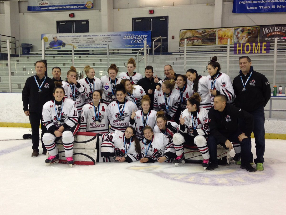 WildcatsMAAW's tweet photo. A great performance at the 32 team Midget AA Rochester tourney. A silver medal in the top gold division. #6G #TimeForBed #AttackTheDay https://t.co/NqgwH6jqzO