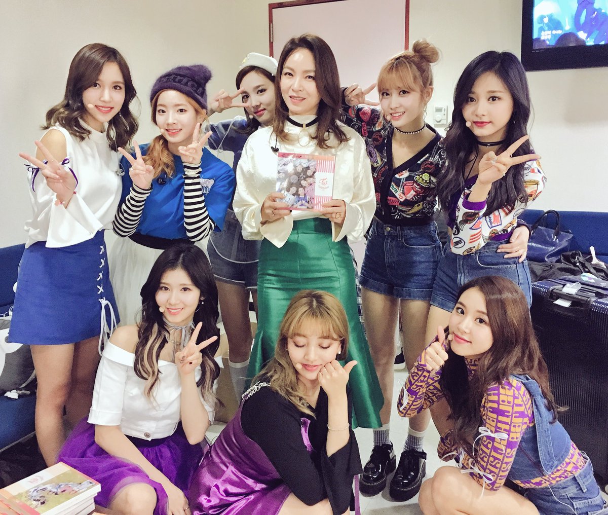 mlalisah's tweet photo. @NL_Momo96 @chaetwce @twnaye @twcyoo @mineatozaki @twcdahyum #TT5thWin #TWICE https://t.co/YFy96AgntZ