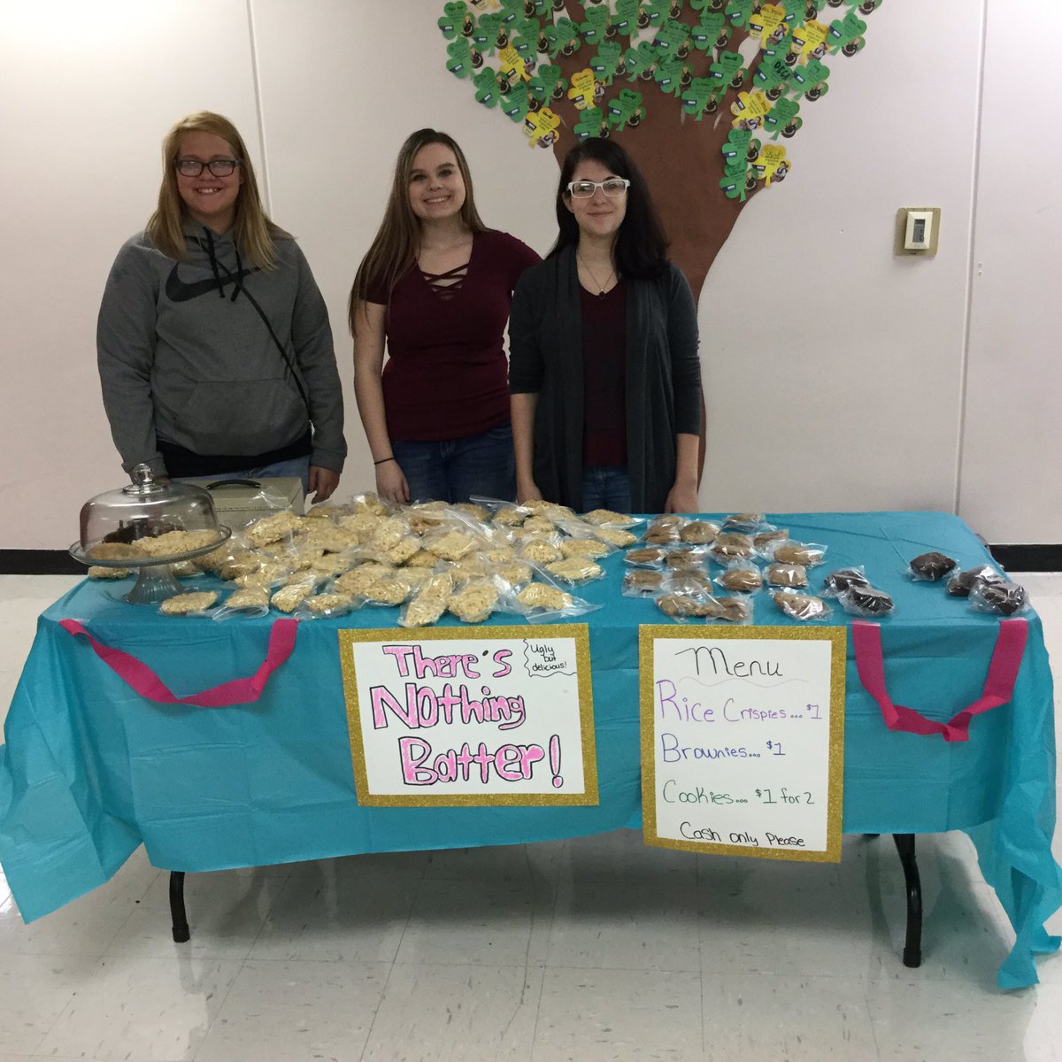 StillTeachWell's tweet photo. Our student created and operated businesses during Market Day. Everyone made money! #ahsusd409 https://t.co/dNWXpVcdBm