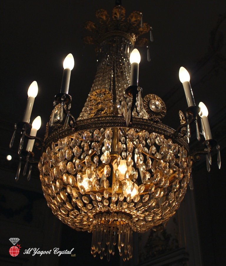 Yaqoot2016's tweet photo. Make your home more beautiful and decorative with our chandeliers…
 Visit Our Showroom Today!
 https://t.co/2KVEzYRDbS https://t.co/Ec2gK4kgzM