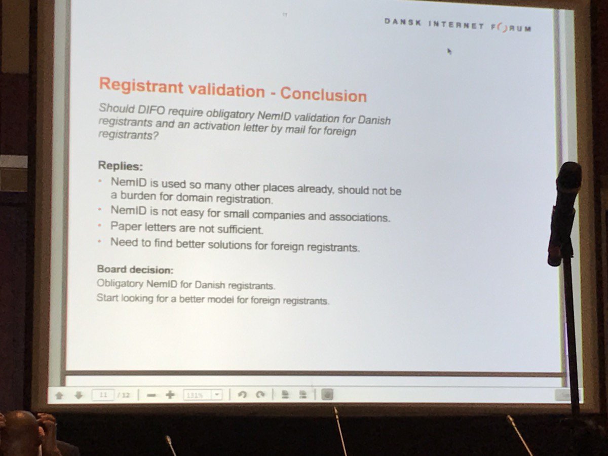 peterczar's tweet photo. #nemid obligatorisk på .dk #domæne registringer. namnam. DIFO/DK-Hostmaster kan bare ikke lide deres kunder. #forudsagtforlangtidsiden https://t.co/w5a12VT6TK
