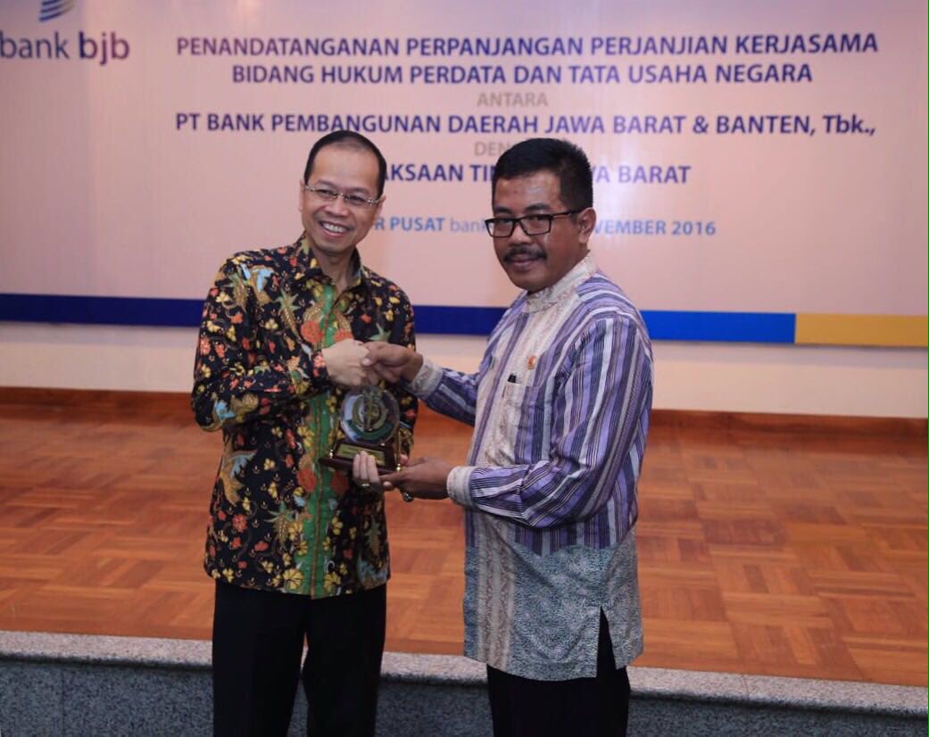 bank bjb tweet media