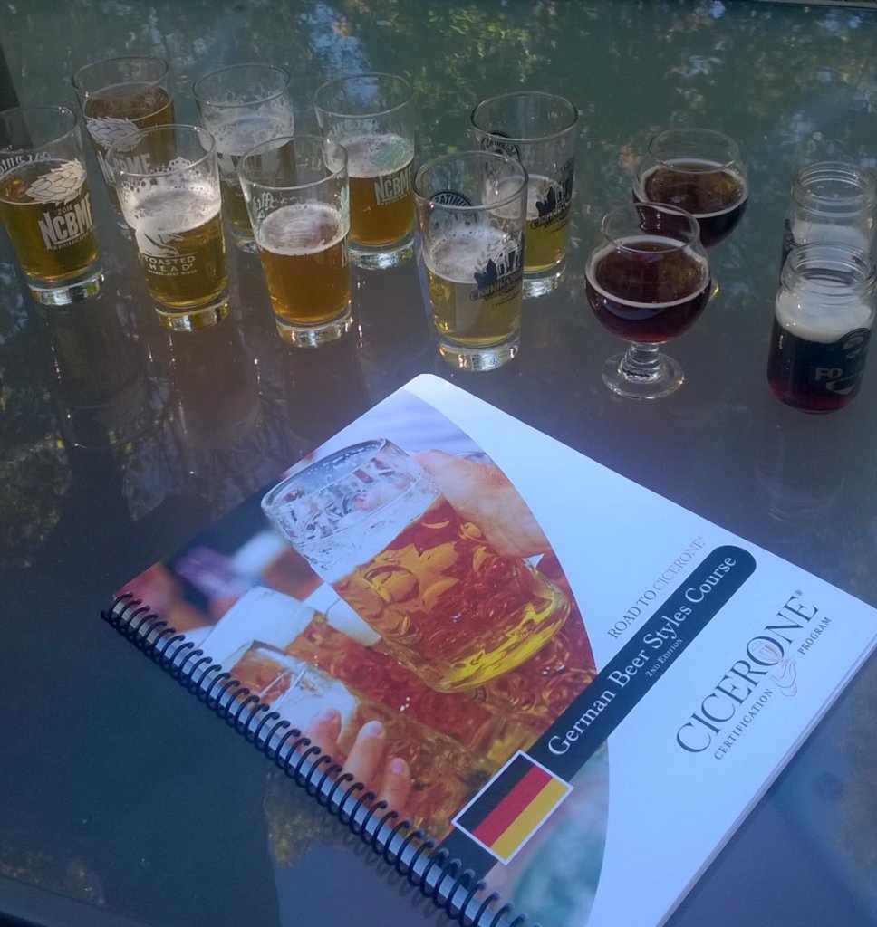 UnderJenfluence's tweet image. German #beer study session!#Cicerone #beerstudy #germanbeer  #bock #pilsner #beerblog #kellerbier #doppelbock
