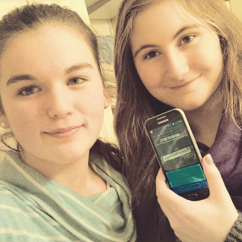 HannahCTownsend's tweet photo. Spread the love! #NoPornovember #FighterApp #FTND https://t.co/ZfovYobdwM