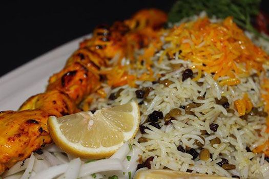 maral_cuisine's tweet photo. #AddasPolo! One Skewer of Boneless Chicken Kabob. Served with Lentil, Onion and Basmati Rice.
#MaralCuisine #PersianFood #PersianCuisine https://t.co/Z0GT4AKxiT