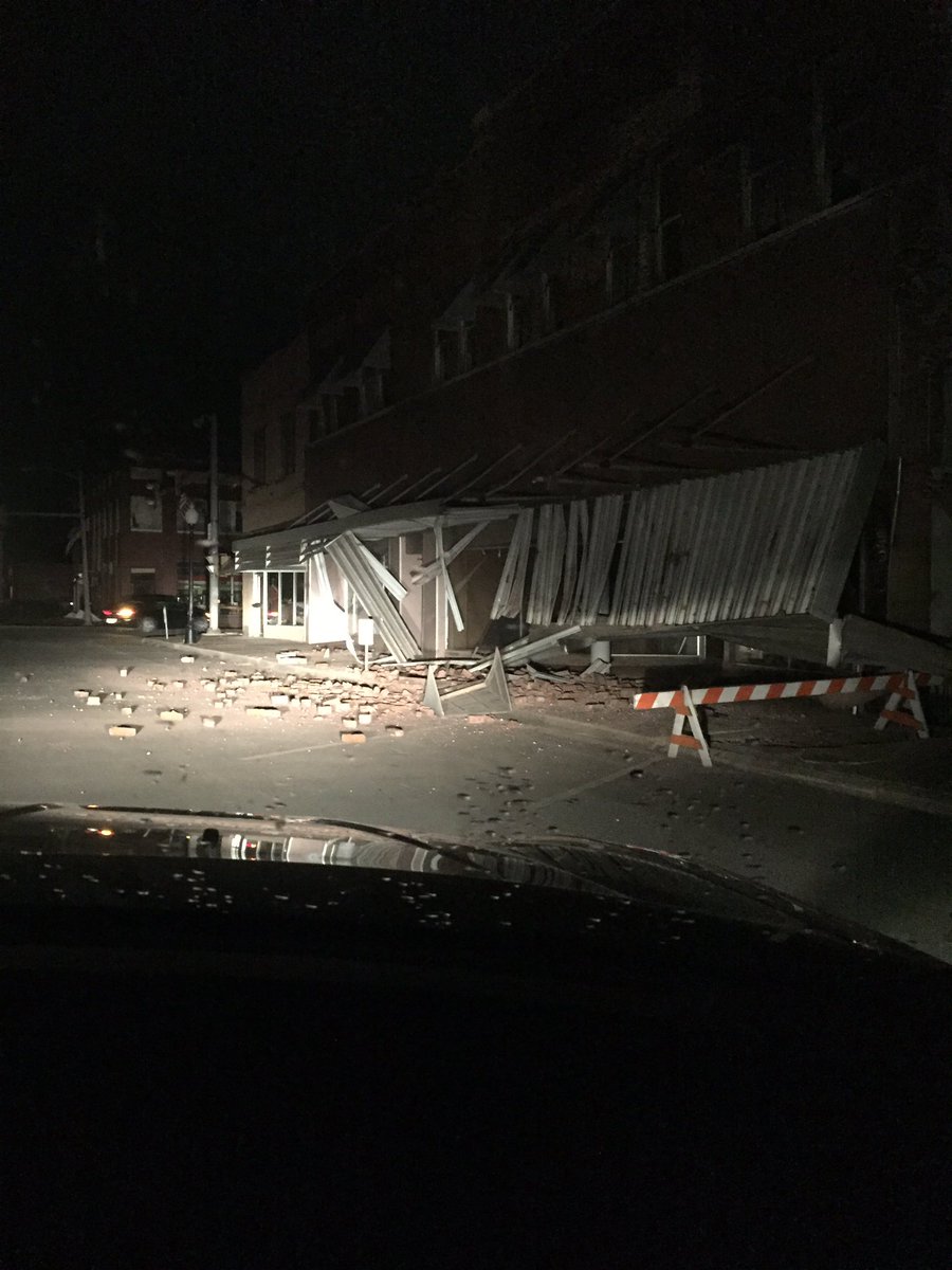 mark_tarello's tweet image. YIKES! Damage seen after magnitude 5.3 earthquake tonight in Cushing, Oklahoma. Photo credit: @StumpStumpStump #Earthquake #Cushing #OKwx