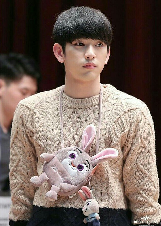 GOT7Surabaya's tweet photo. [PIC] 161106 #GOT7 #ParkJinyoung  'Bundang Fansign' 
cr : double action
#Got7 #igot7❤️🐥 #igot7indonesia #igot7surabaya #jinyoung #jrgot7 https://t.co/IWjMgqHHrE