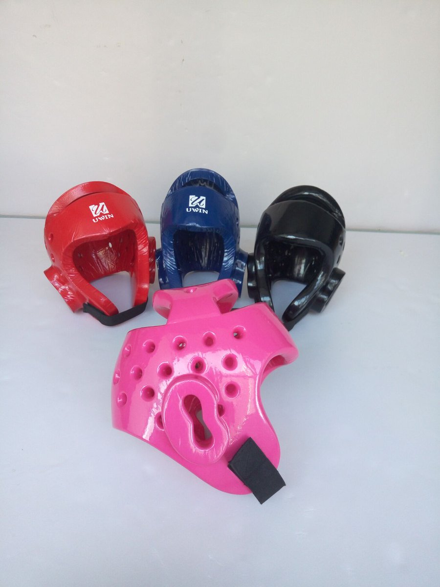 baixuexfmyt's tweet photo. Color optional high quality #headprotector https://t.co/ZaGoLKRIuL