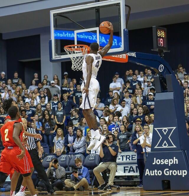 XU_Xtreme_Fans's tweet image. Can we get a caption contest for every student with their jaw dropped in this photo? #SumnerSlam