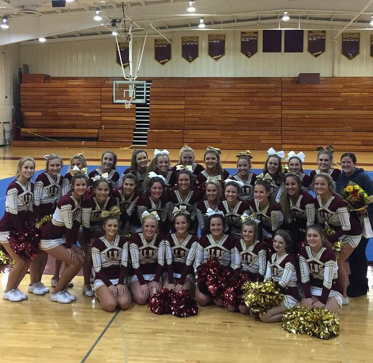 megan_gallaghrr's tweet photo. i mean who wouldn't come out &amp; support your ALHS cheerleaders at SWC's tomorrow? we are a good looking squad😉 and also champs #backtoback🎀👑 https://t.co/TkTEHM10KQ