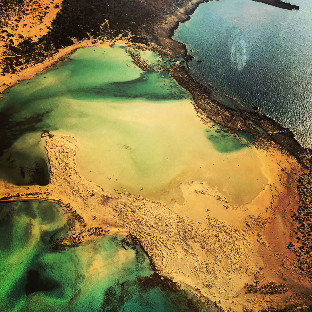 AlpineGr's tweet image. Explore More... #crete from #above November 2016