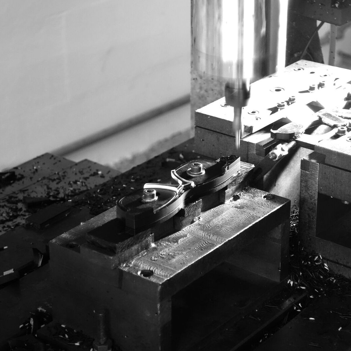 AgeEyewear's tweet photo. We're all about the process. From 3D design right up to finish, for your #useAGE. Season 4 Optics range out now. https://t.co/zC0JFq4Kim 🕶 https://t.co/JRGk9Pc0D0