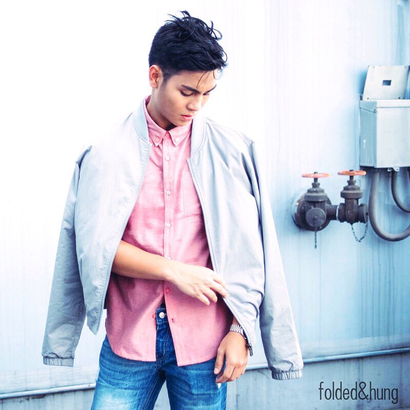 foldedandhungph's tweet photo. @kenzooow #Slayering on a Monday!
Steal this look in #FoldedandHung stores! ๐๐
#IwearFoldedandHung #FHholiday2016 https://t.co/ddejFhmnZn