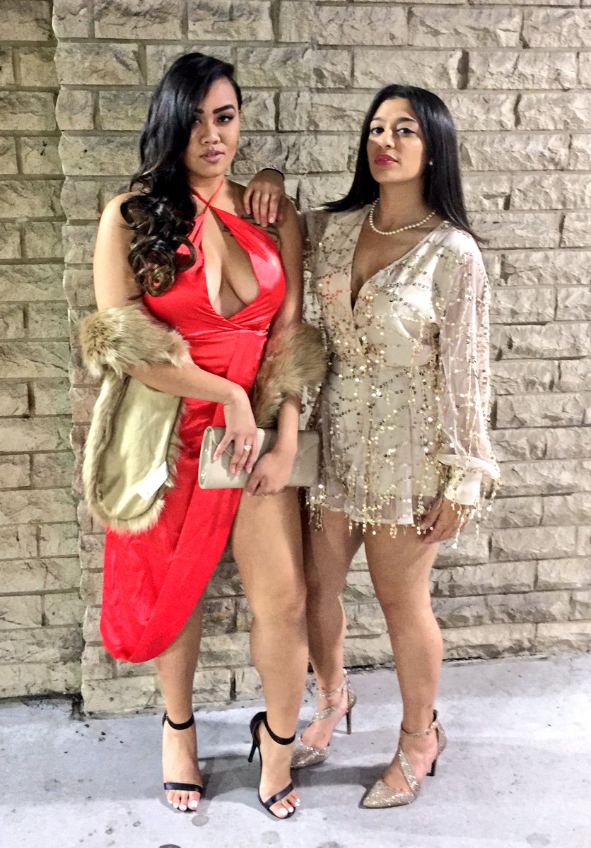 myrnag__'s tweet photo. A successful weekend with my girl. My first ever homecoming was a success. #UTKHC2k16 https://t.co/9rLWzhhKYf
