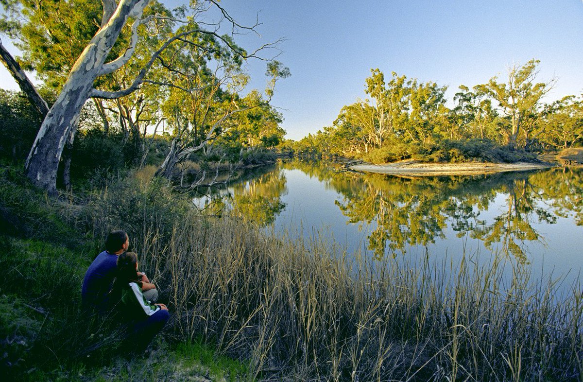 Little Desert National Park: a sweet spot to explore by foot or 4WD. ow.ly/3Pjc305zCdi #wandervictoria @visitgrampians