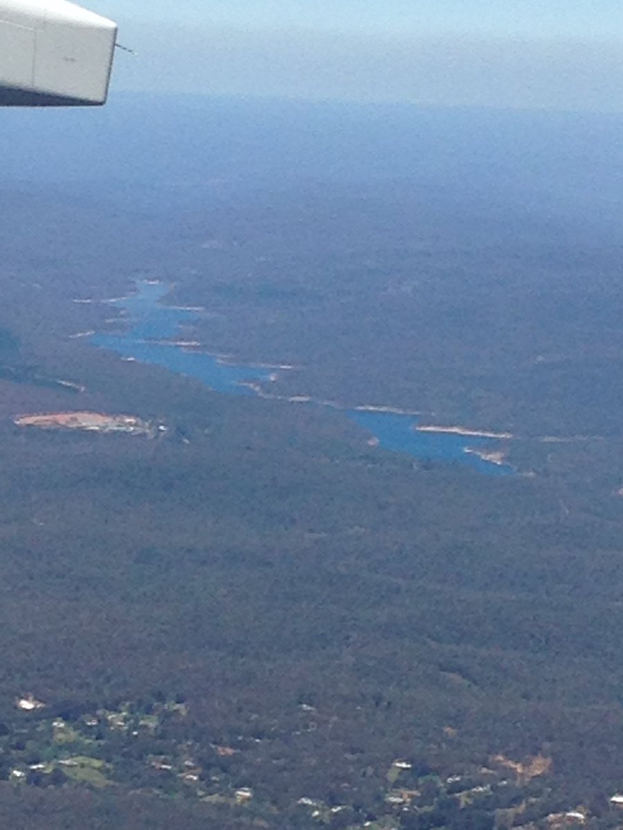 KinglouieKatz's tweet photo. @BasilZempilas @6PRbreakfast dams are full , taken 2 weeks ago from QF #waterwiserπ https://t.co/Myktz3qBIm