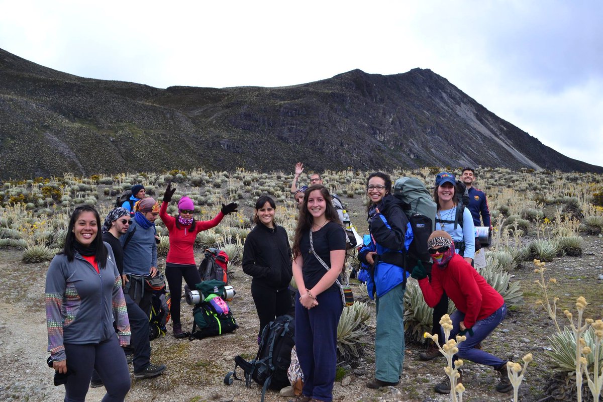 Así con tanta alegría nos despedimos de la montaña.