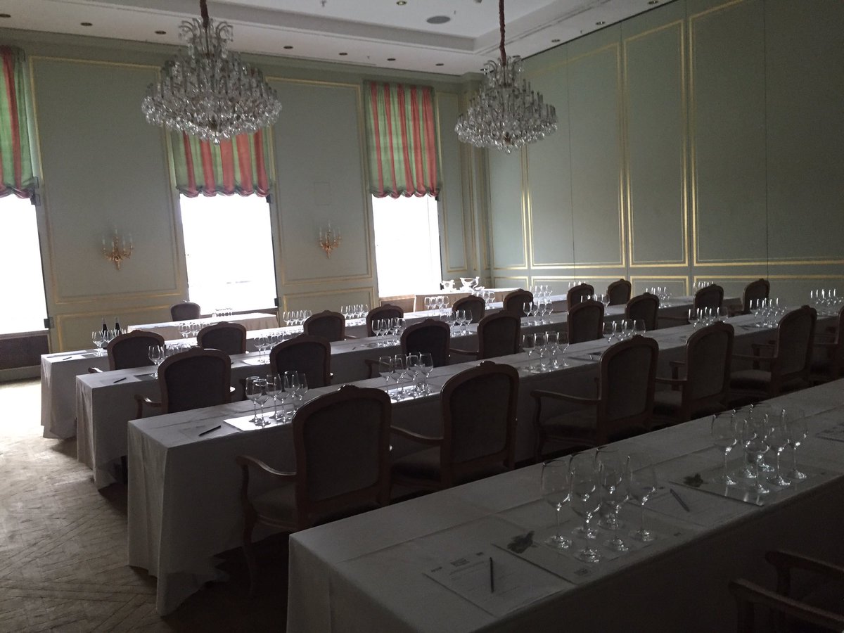 GiacomoAcciai's tweet photo. Quasi pronti per International #Wine Traders Berlino 2016 #traders #export #seminar #educational @InWineTraders @InWineTraders #iwt2016 https://t.co/yrE52siO9H