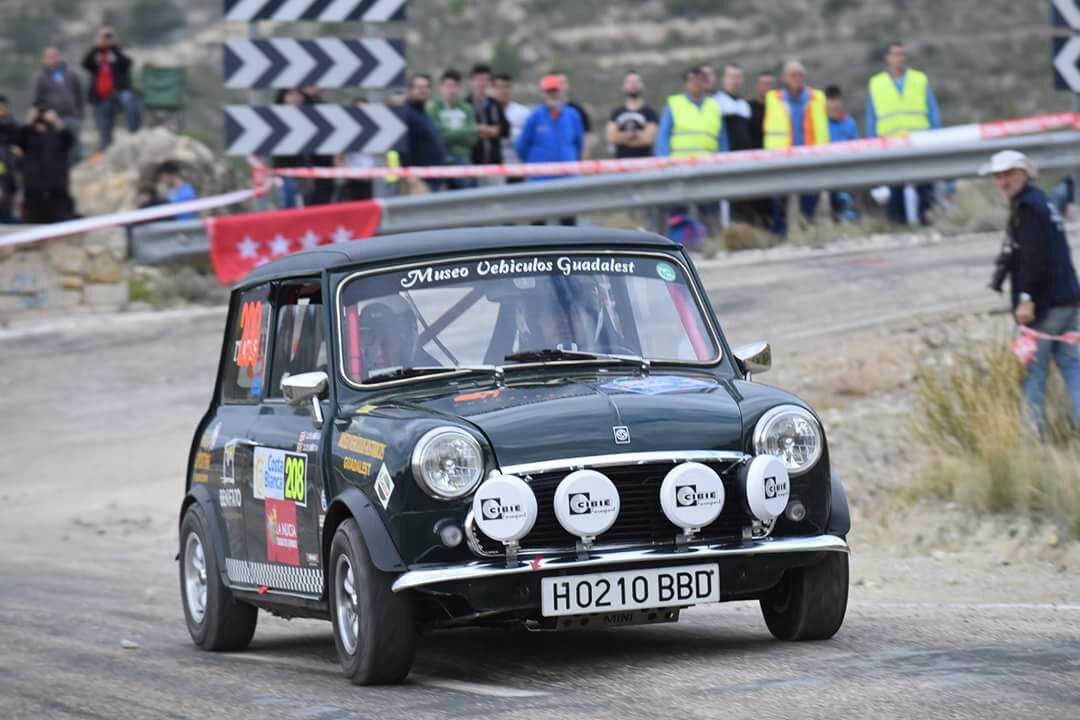 rallymeter's tweet photo. 22 Rallye Mediterraneo-La Nucia
1º Aznar-Esplugues
3º Fraces-Fraces
OS:
2ºJ.Abad-R.García
#blackBox
Reg:
3º J.Dolz-S.Gzalez
#rallymeterBasic https://t.co/RT7XeGWxbh