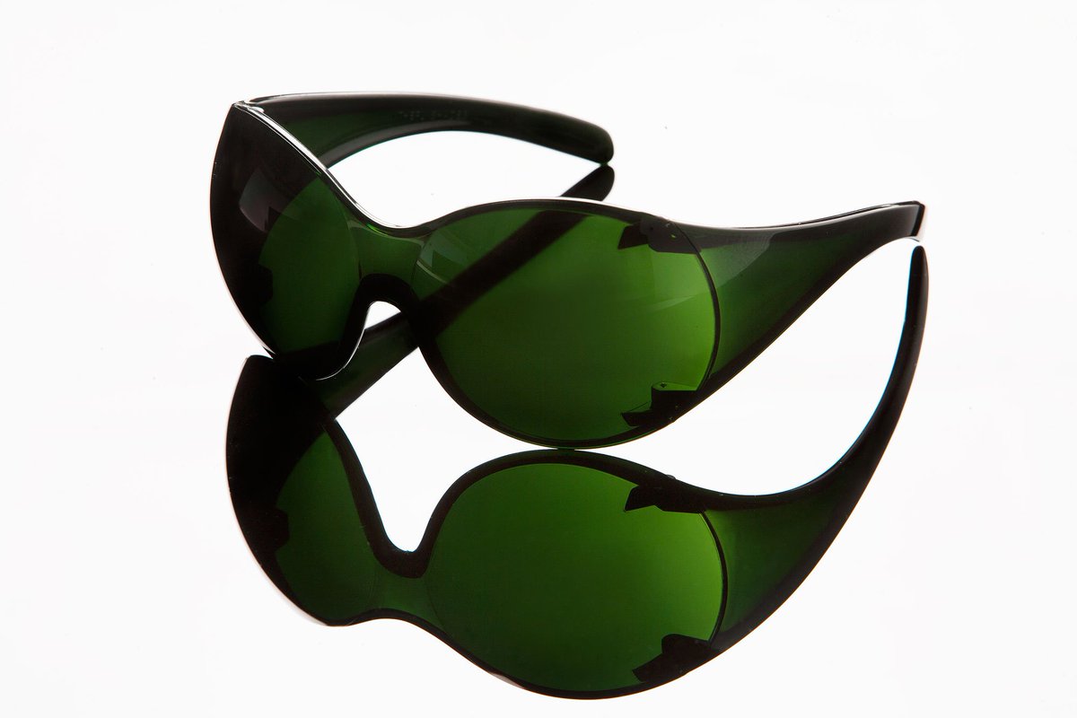 Our model SPARTAN 1968 style #bono #theflyshades #u2 #sunglasses #flyshades #fashion #lennykravitz #rock #mtv #ireland #cool #beach