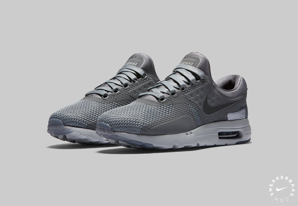 Sneakerbaas's tweet photo. 10.11.2016 at 09:00 AM: https://t.co/lvl7kIe2wO #Nike #AirMaxZero #OneBeforeTheOne #Sneakerbaas #Baasbovenbaas https://t.co/qDgClGdqw6